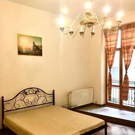 Lviv's Prospekt Shevchenka Apartments Exteriör bild
